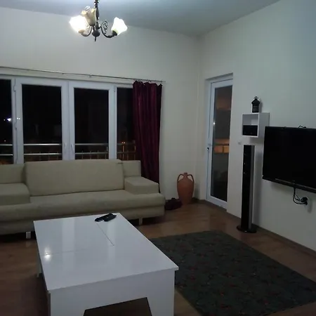 Apartment Bordo