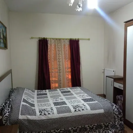Apartment Bordo *