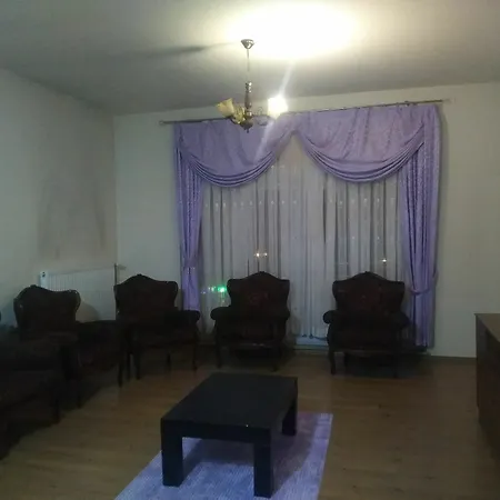 Apartment Bordo
