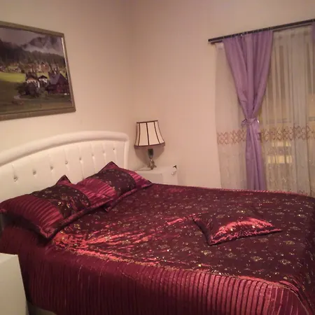 Apartment Bordo *